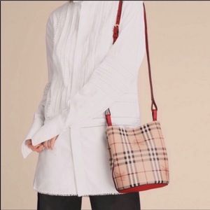 Burberry Lorne small Bucket Bag - EUC